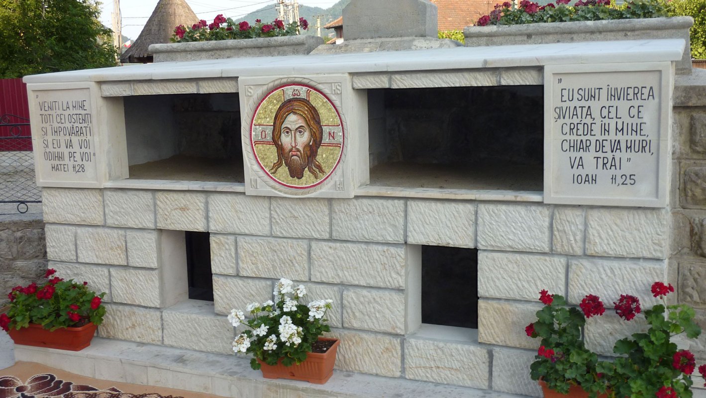 Memorial religios şi cultural  în comuna Oituz - Bacău 33386