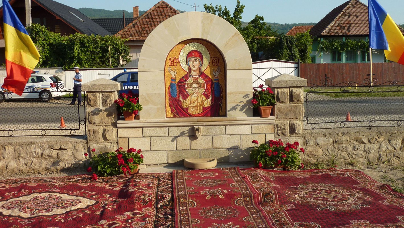 Memorial religios şi cultural  în comuna Oituz - Bacău 33389