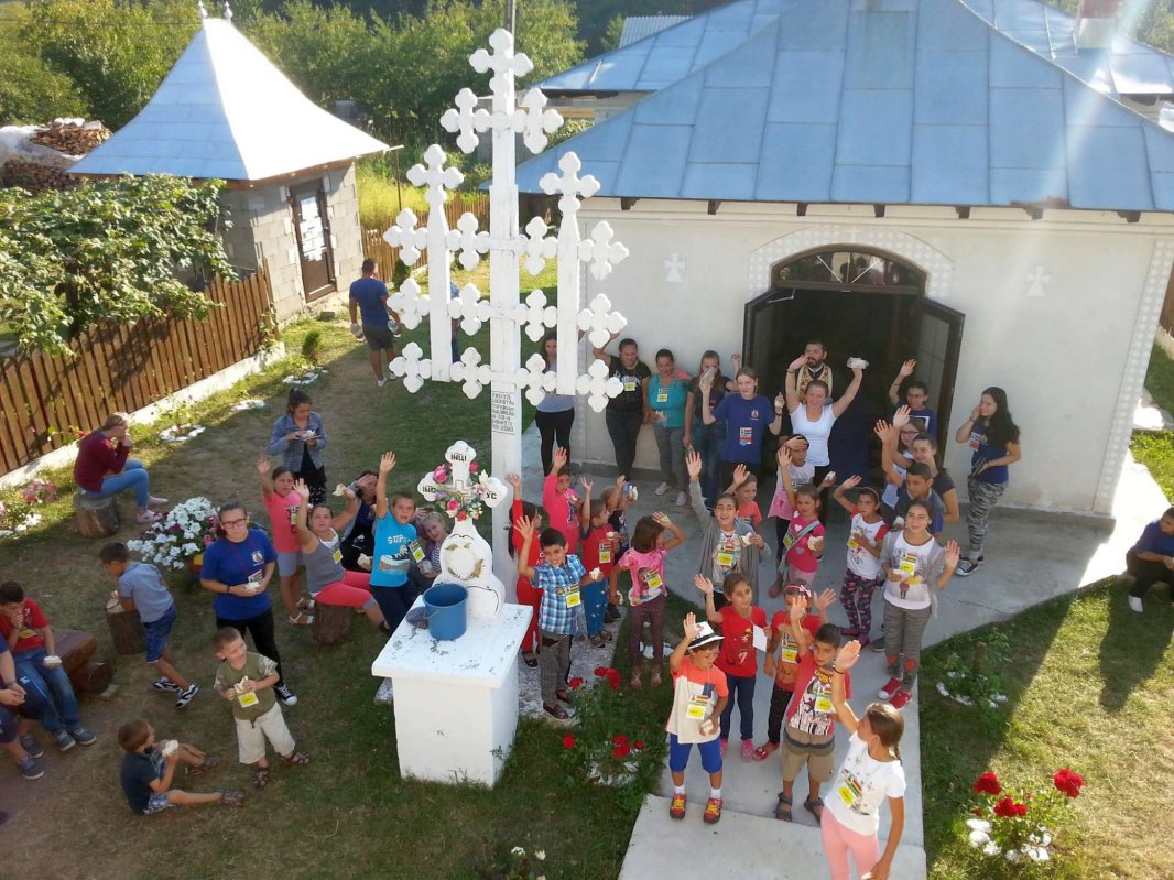 Tabără de vară în Parohia Humosu 33355