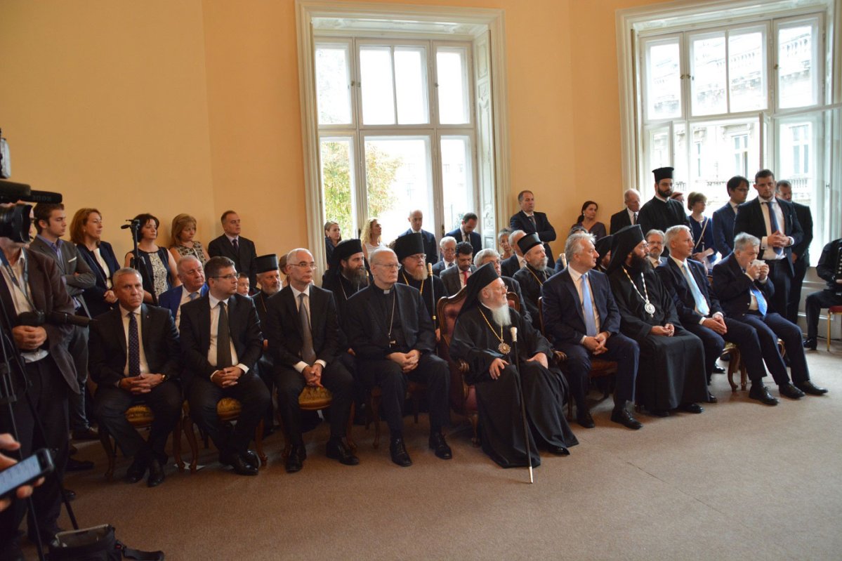 Vizită a Patriarhului Ecumenic în Ungaria 33402