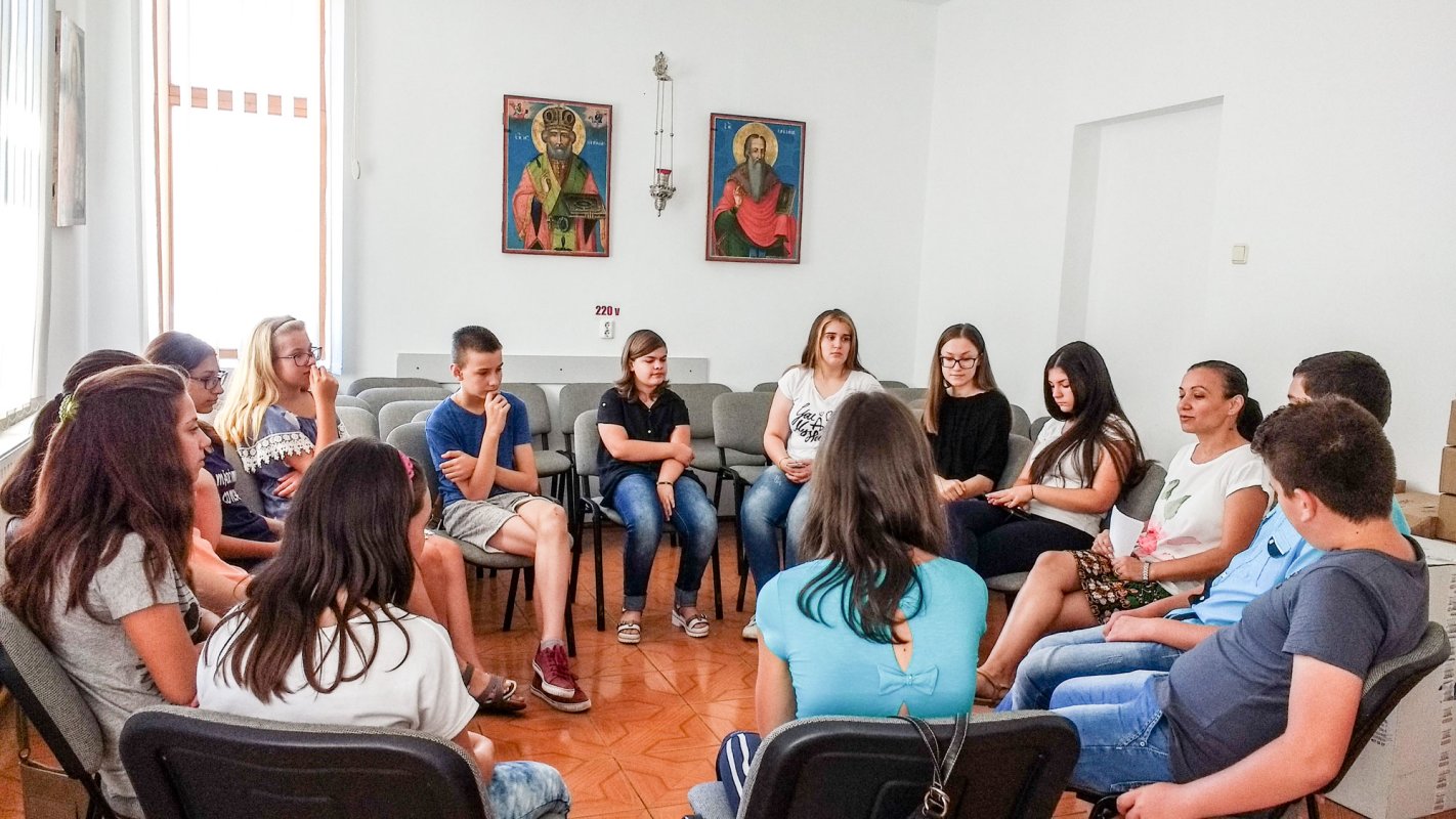 „Adolescența - etapa în care ne formăm ca oameni” 33342