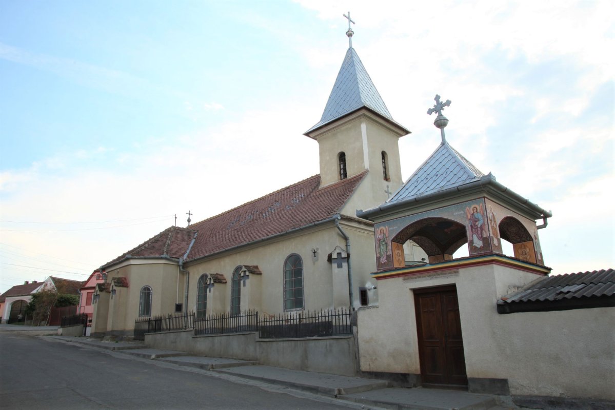 Biserica din Șura Mică, locul unde tinerii primesc învațătura sfântă 33300