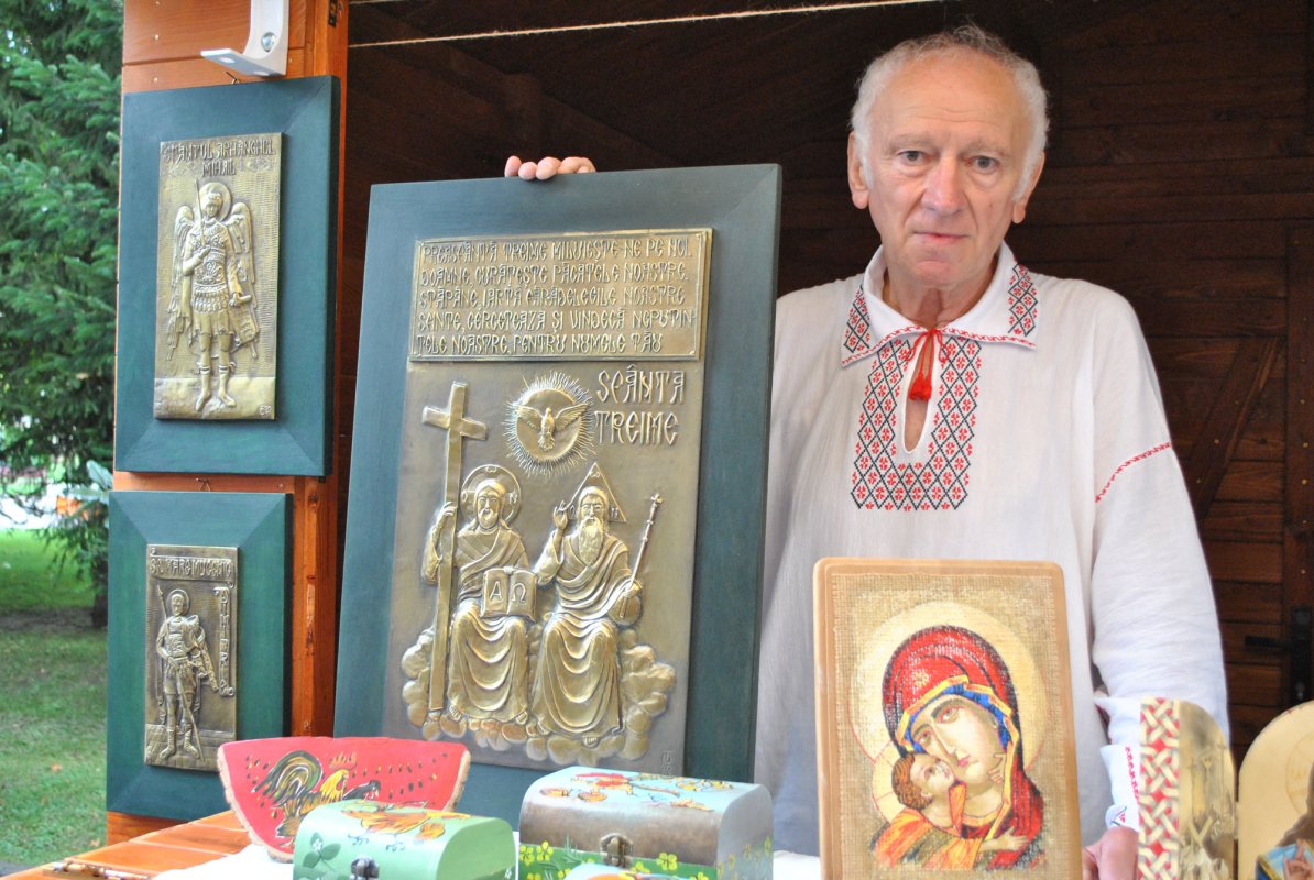 Tradiţii populare româneşti la Târgu-Jiu 33310