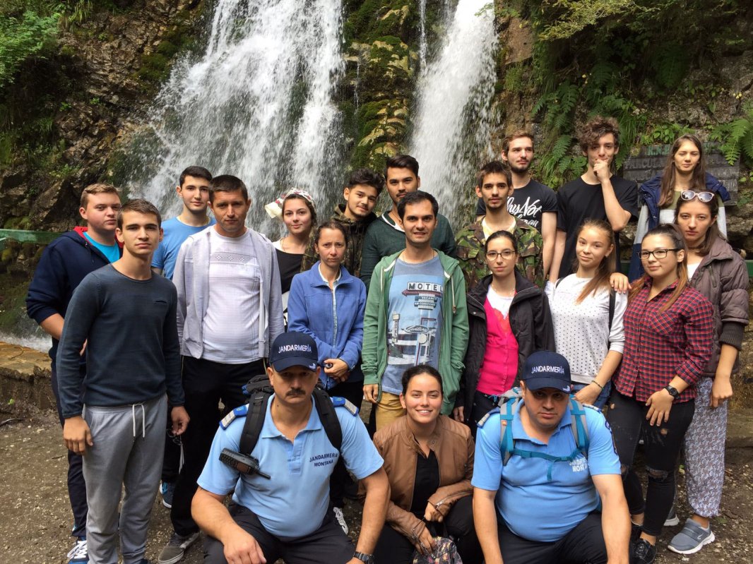 Tabăra „Pe munte, spre Cruce!” la Caraiman 33284