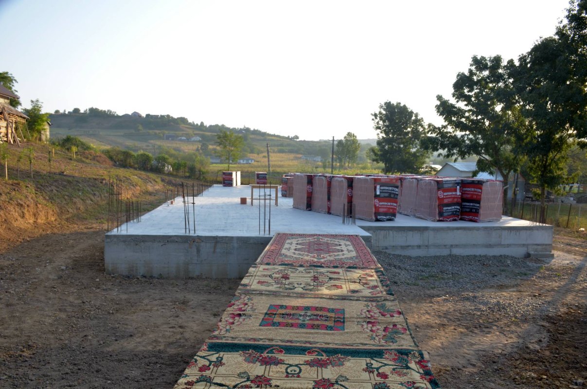 IPS Teofan a resfinţit Biserica „Sfântul Mare Mucenic Gheorghe“ din Copălău 33056