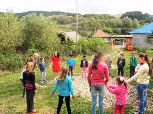 Școala de vară „Zbor de înger” în Parohia Sărata, Cluj 33083