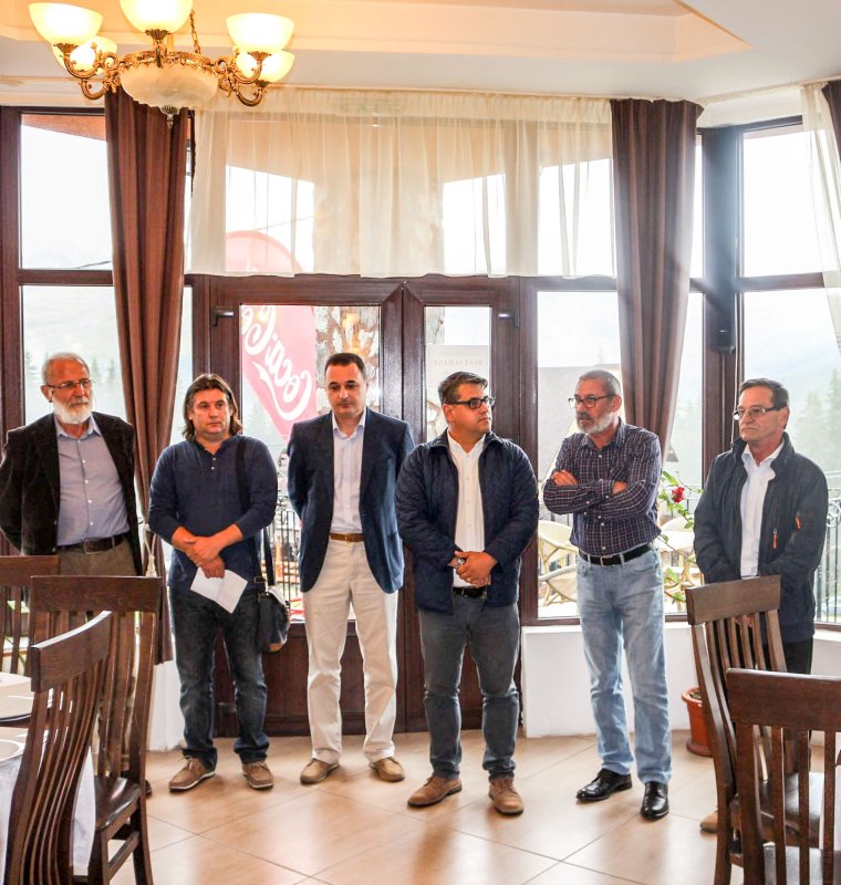 Simpozion Internaţional de Pictură la Rânca 33090