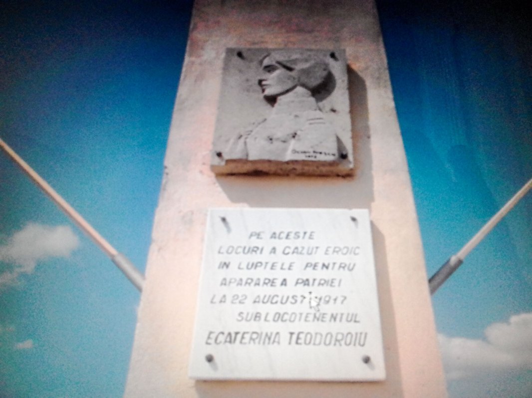 47 de gorjeni, pelerini la locurile istorice ale Primului Război Mondial 33007