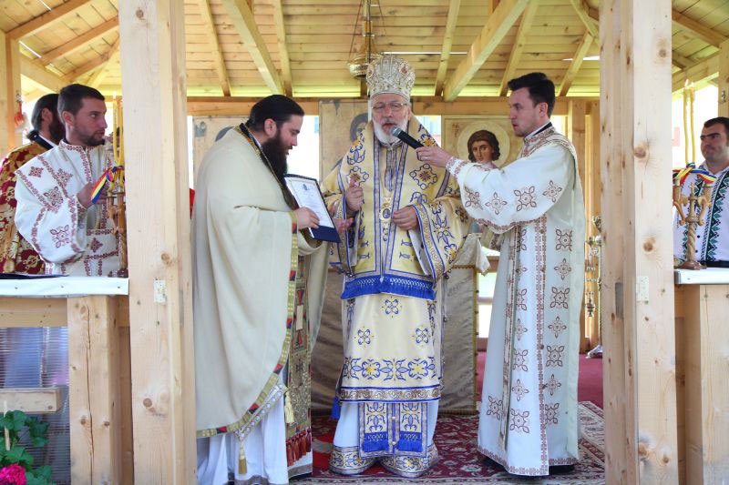 Slujiri arhierești în Mitropolia Munteniei și Dobrogei 33026