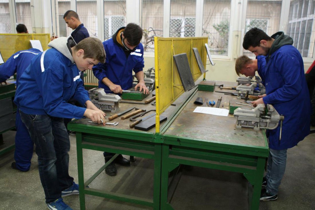 A doua sesiune de admitere la profesională și în învățământul dual 32950