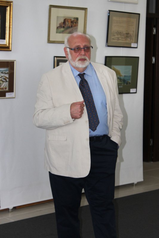 Colocvii de teologie patristică şi bizantinologie 32900