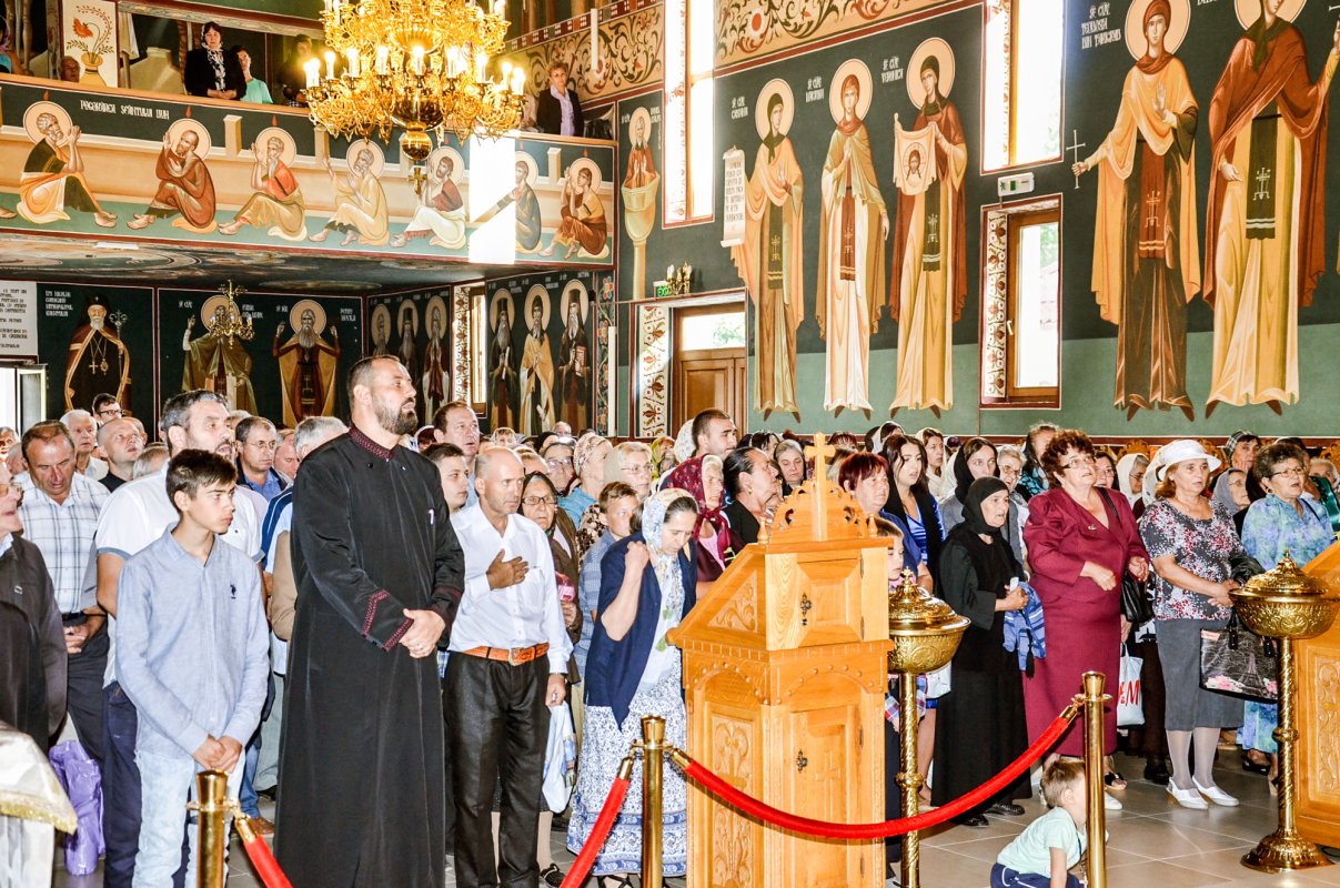 Sfântul Ioan Botezătorul, sărbătorit de bănățeni 32869