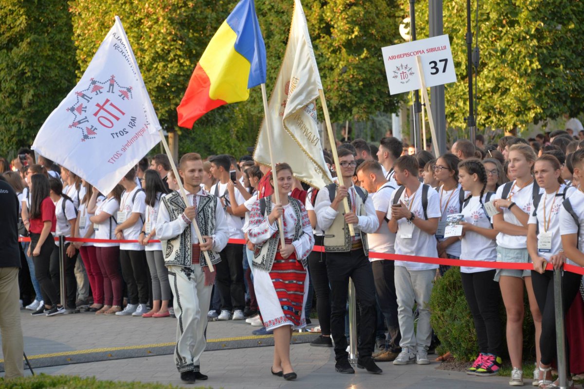 Frânturi din viaţa tinerilor participanţi la ITO 2017 32663