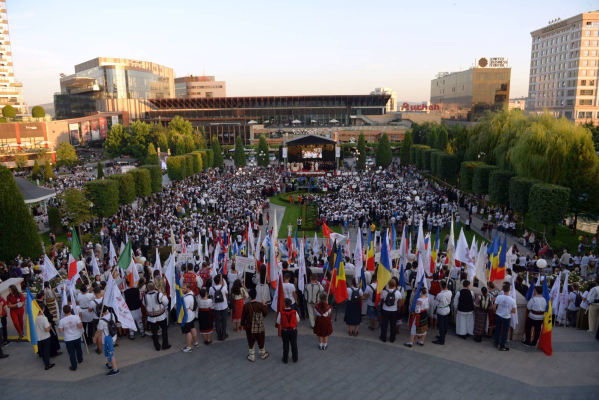 Frânturi din viaţa tinerilor participanţi la ITO 2017 32669