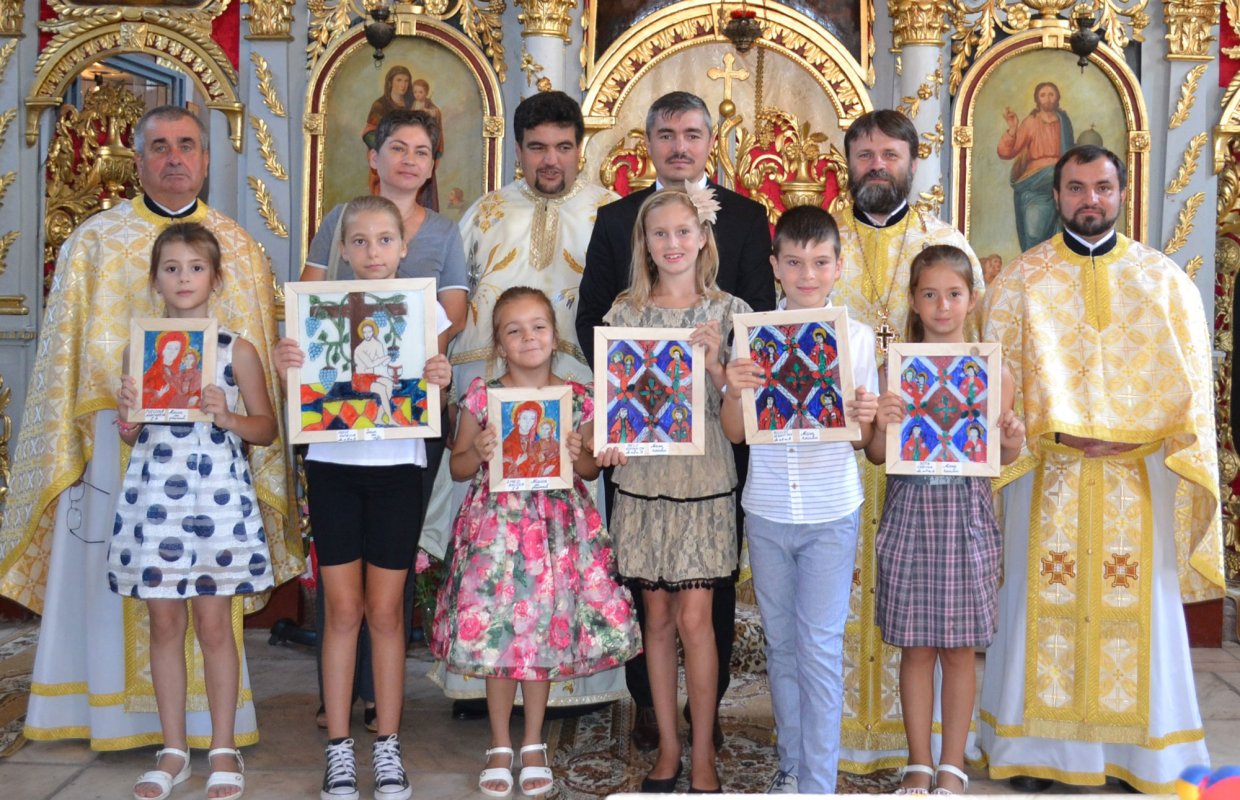 Activități culturale în Parohia Comloşu Mare 32624