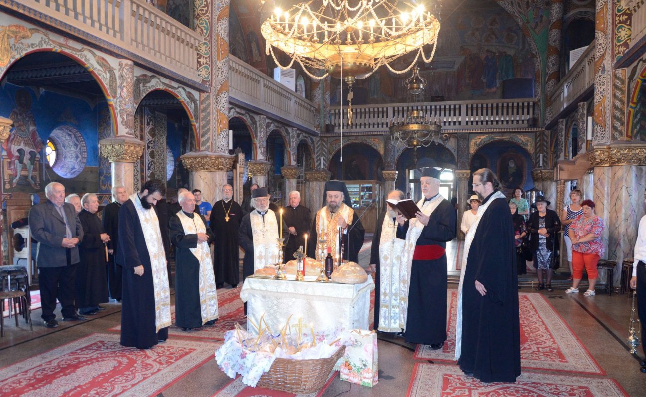 Reuniune a promoției din 1971 la Deva 32614