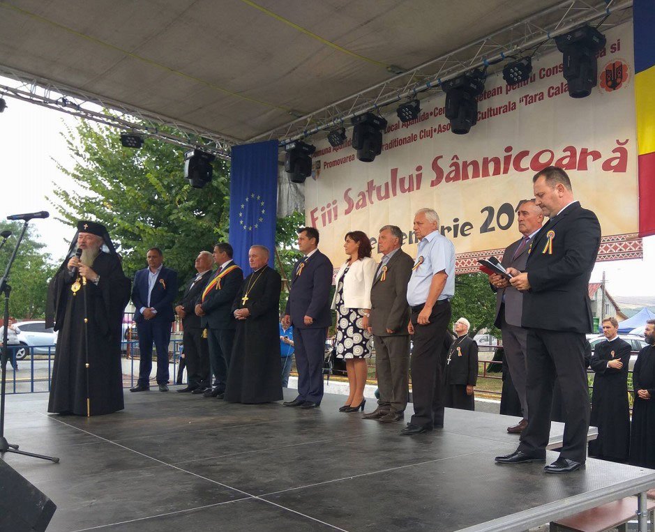 Sărbătoare în parohia clujeană Sânnicoara 32615