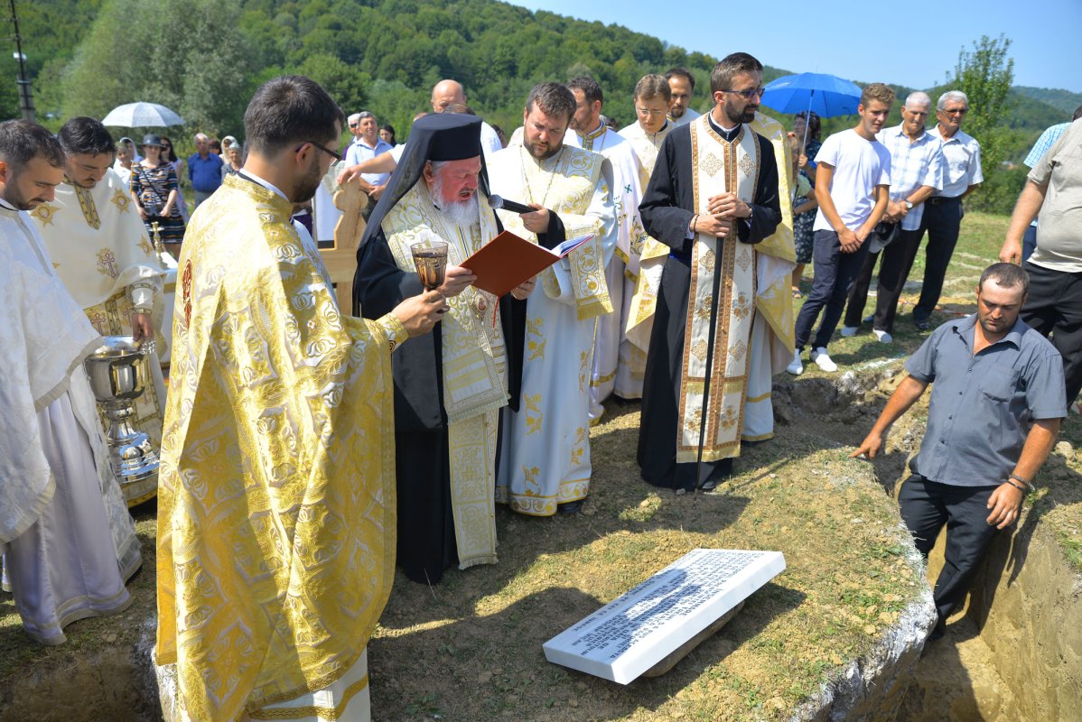 Sfinţirea picturii bisericii Parohiei Vărbilău II 32646