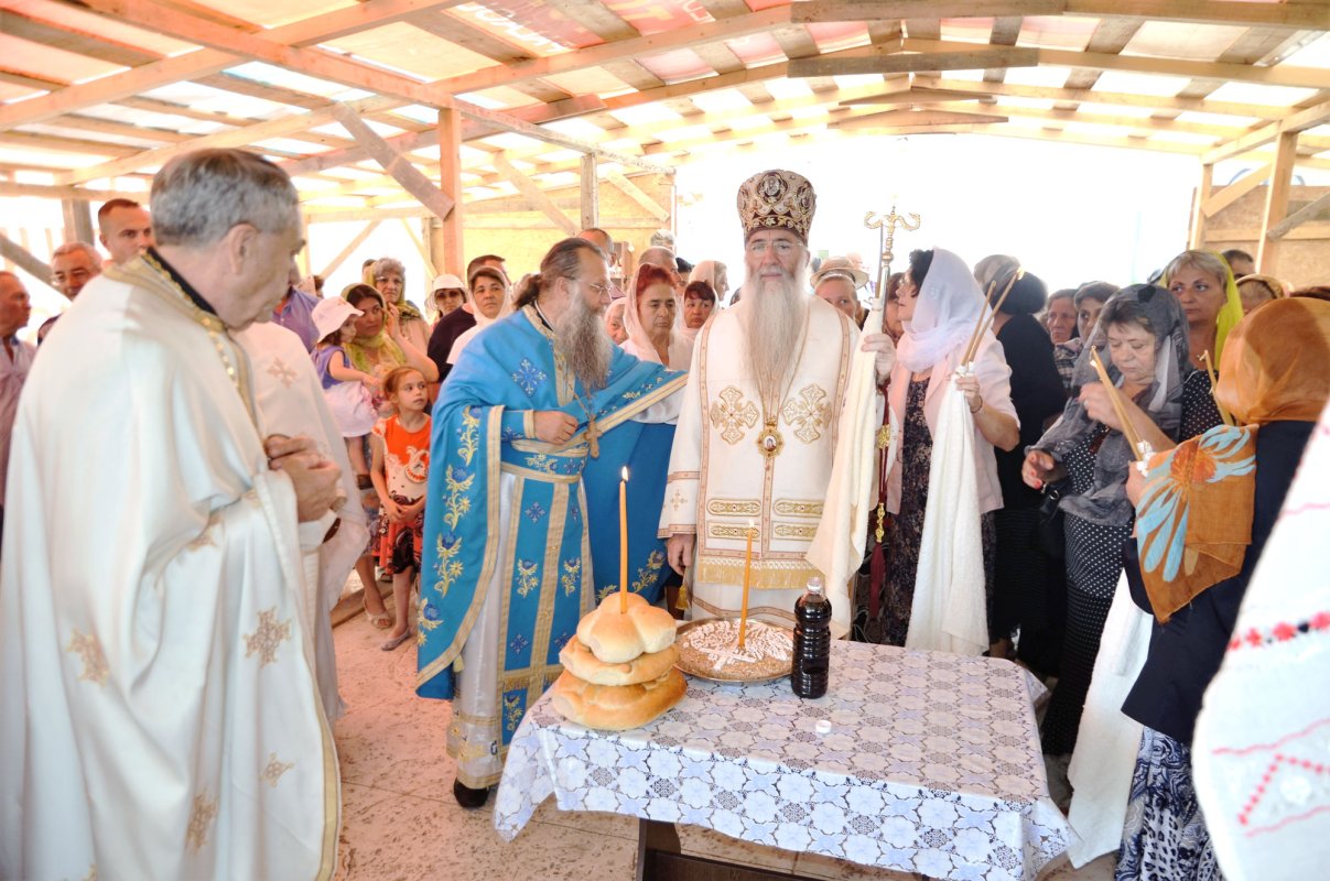 Bucurii duhovniceşti la Buiceşti şi Jiana 32557