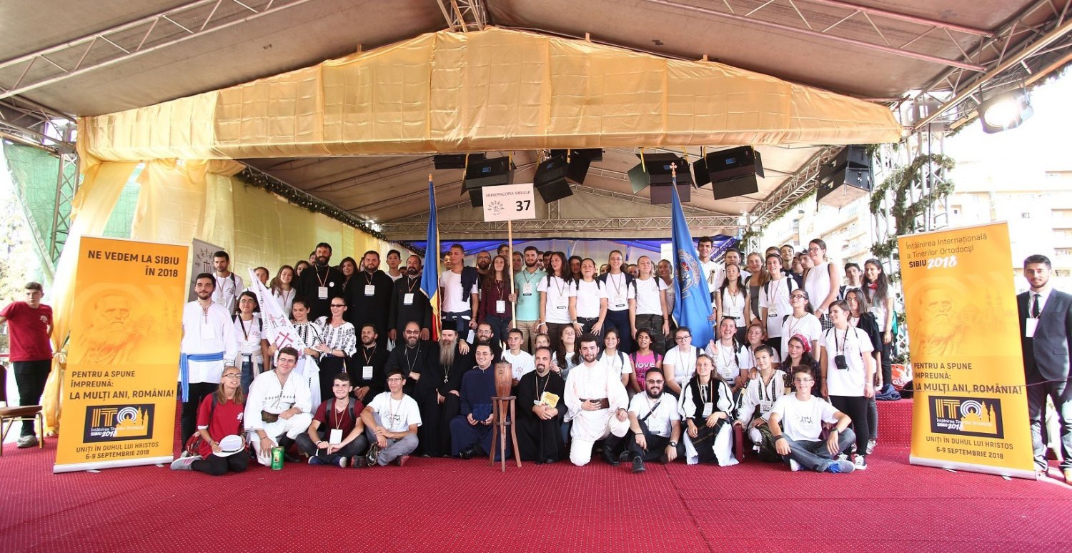 Delegația Arhiepiscopiei Sibiului a primit torța ITO 2018 32543