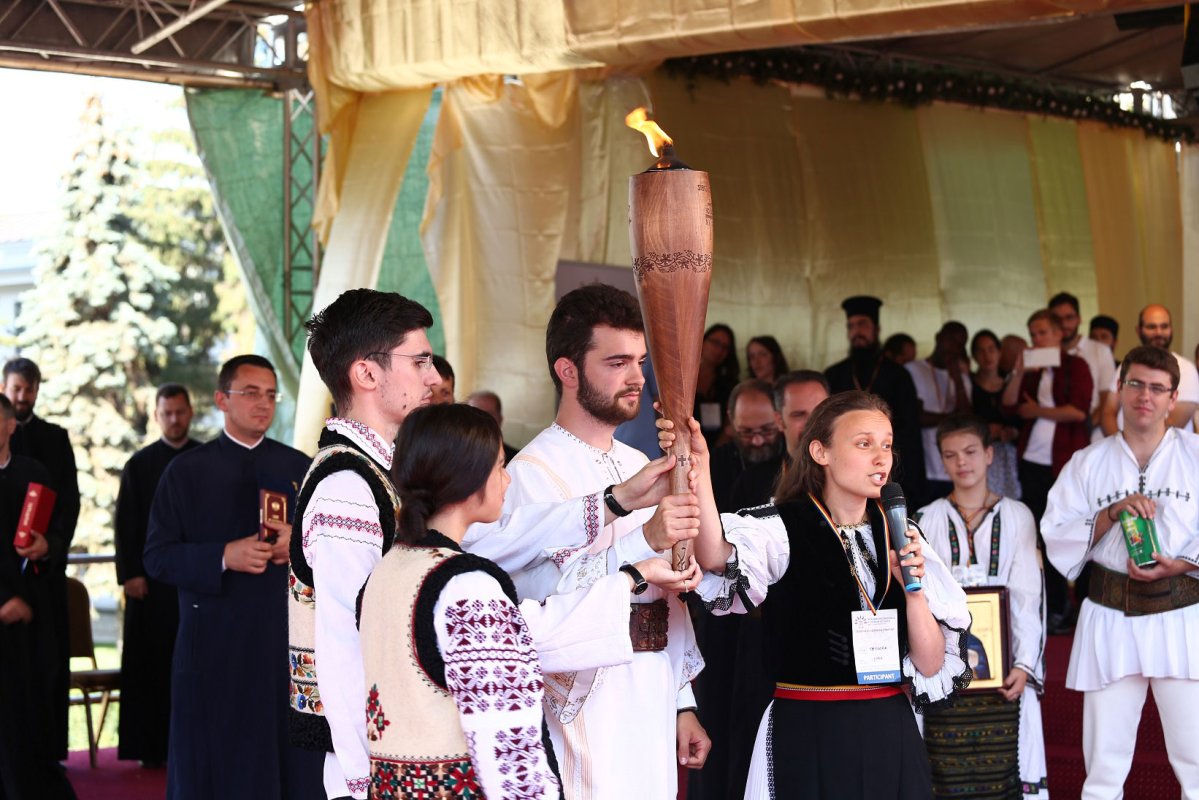 Delegația Arhiepiscopiei Sibiului a primit torța ITO 2018 32544