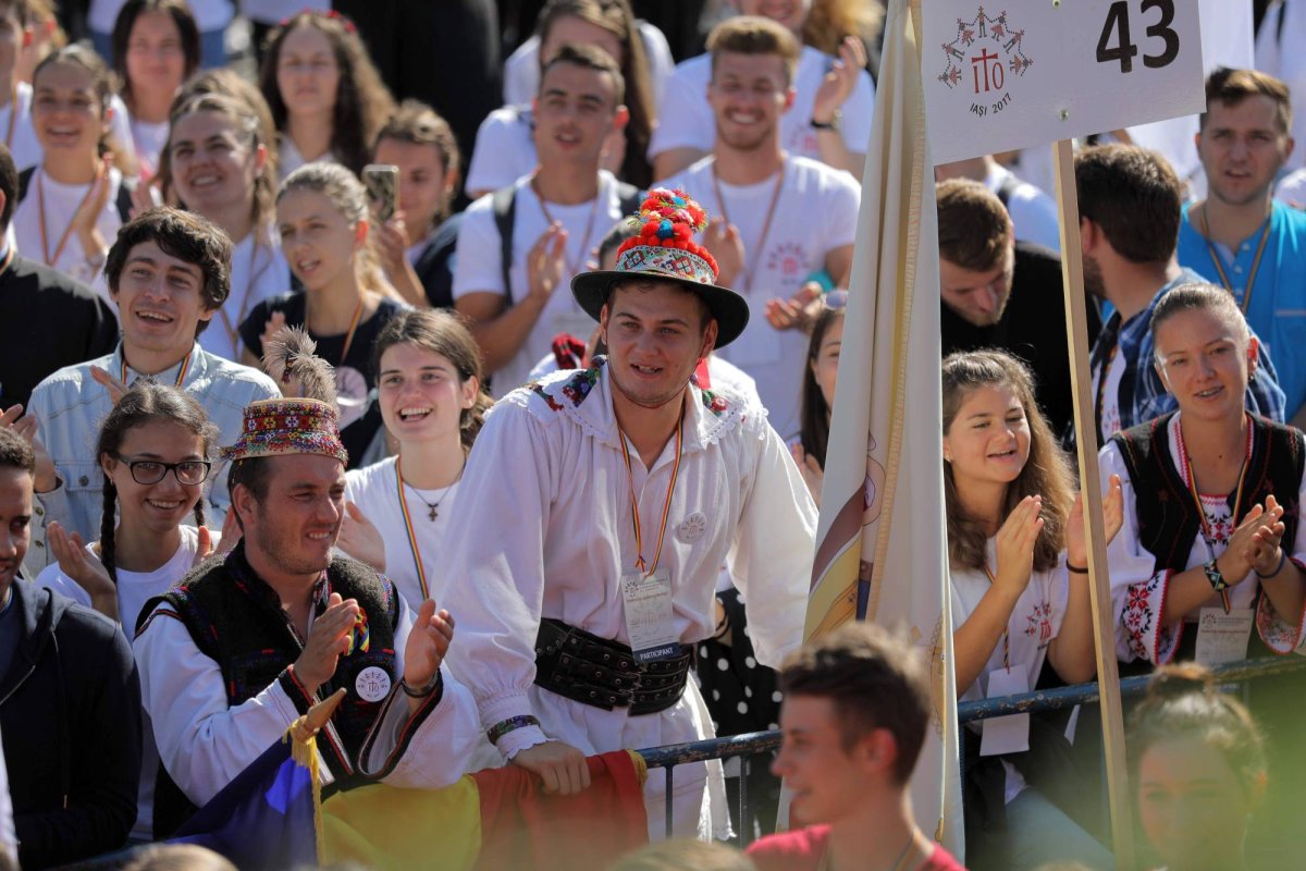 „La ITO 2017, am fost liberi să ne exprimăm credinţa şi bucuria de a fi creştini ortodocşi” 32534