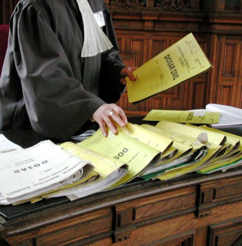 Lista tarifelor cerute pentru asistenţă juridică 32600