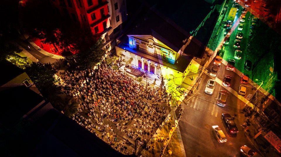 Regal de teatru la malul mării 32597