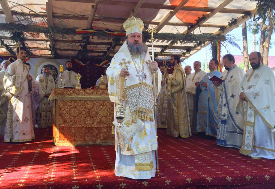 Sfințirea picturii bisericii Parohiei Ungureni 32590