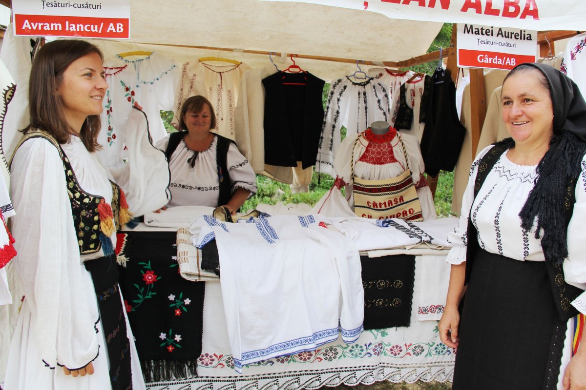 Potenţialul turistic al zonelor rurale din ţară, prezentat la Albac - Alba 32484