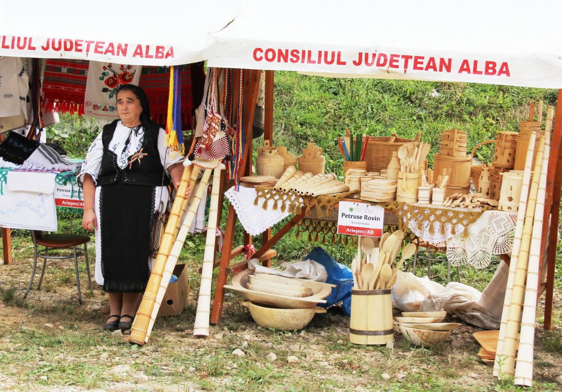 Potenţialul turistic al zonelor rurale din ţară, prezentat la Albac - Alba 32485