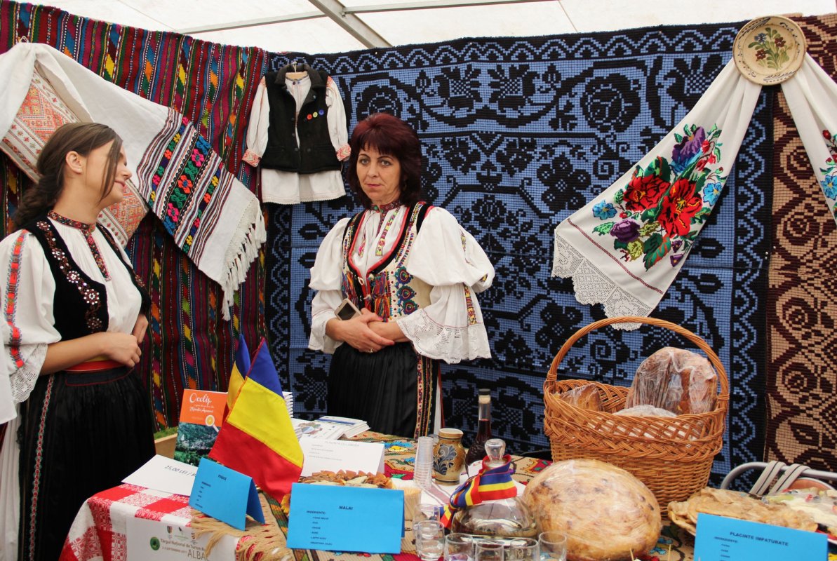 Potenţialul turistic al zonelor rurale din ţară, prezentat la Albac - Alba 32496