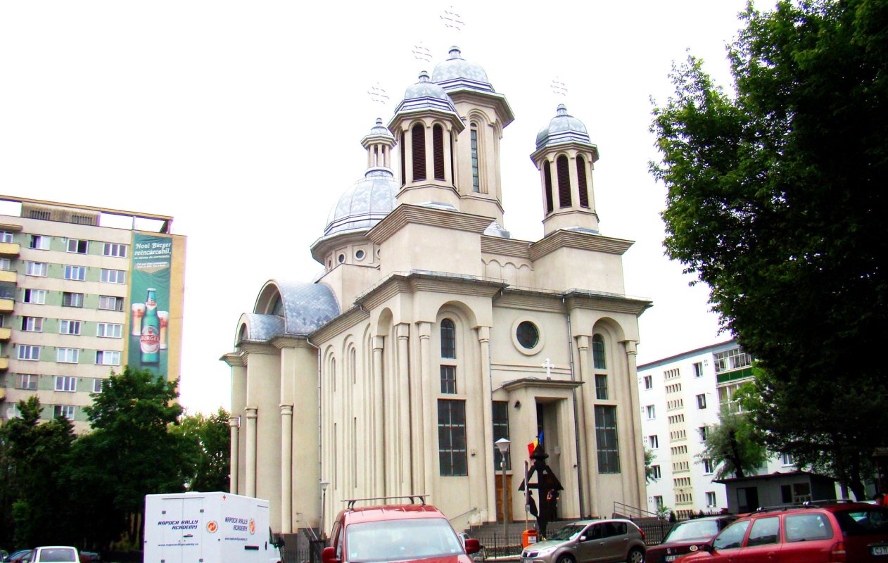 Sărbătoarea parohiei clujene „Naşterea Domnului” 32460