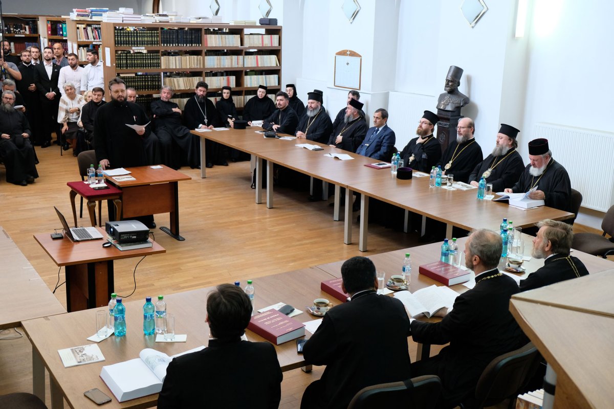 Un nou doctor în teologie la București 32413