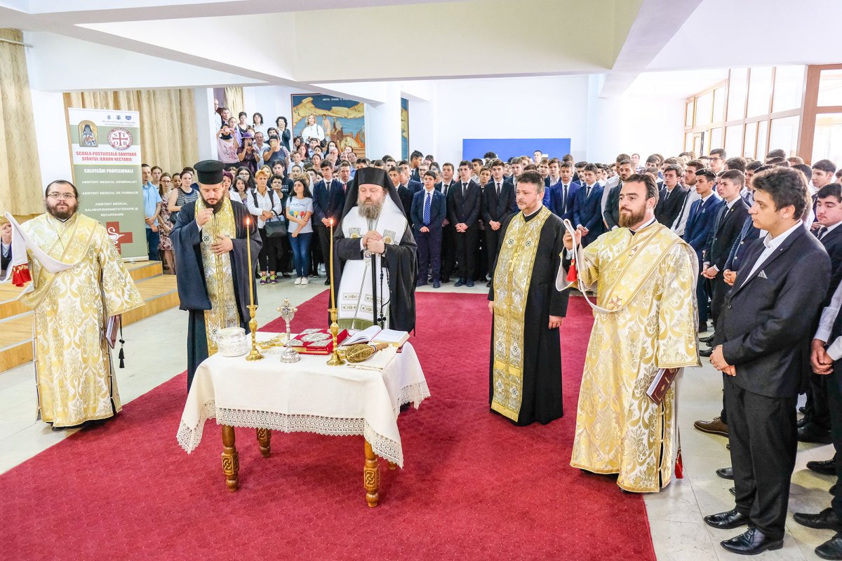 Binecuvântări și rugăciuni la început de an școlar 32222