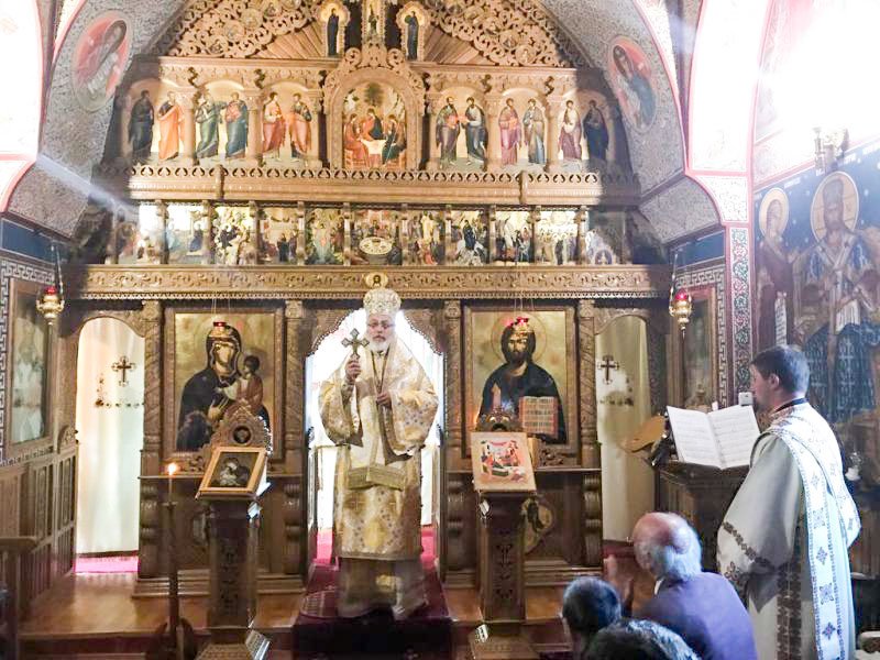 Slujiri arhierești în Muntenia 32225