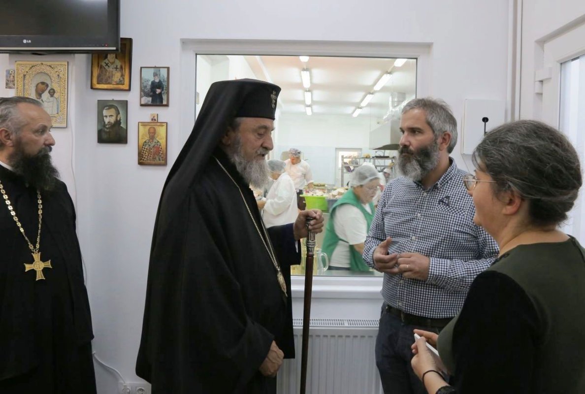 Centru social şi cantină pentru nevoiaşi, la Braşov 32123