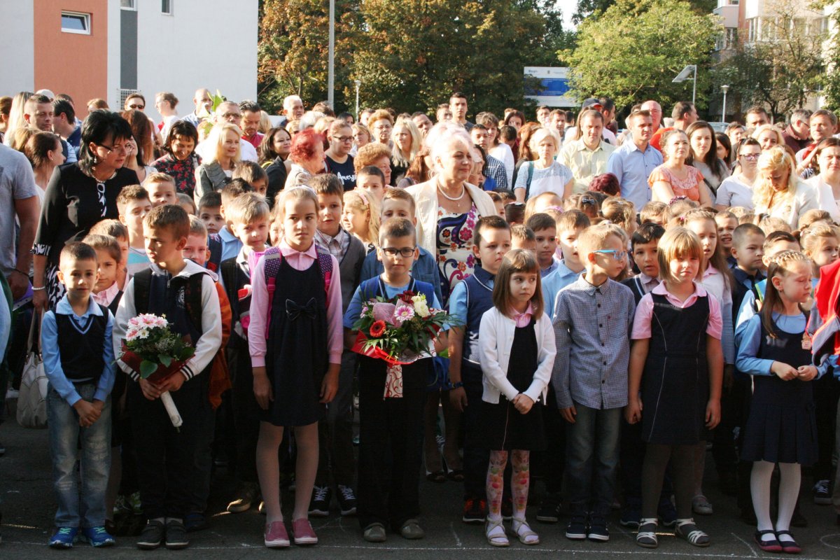 Început de an școlar la Liceul Ortodox din Oradea 32054