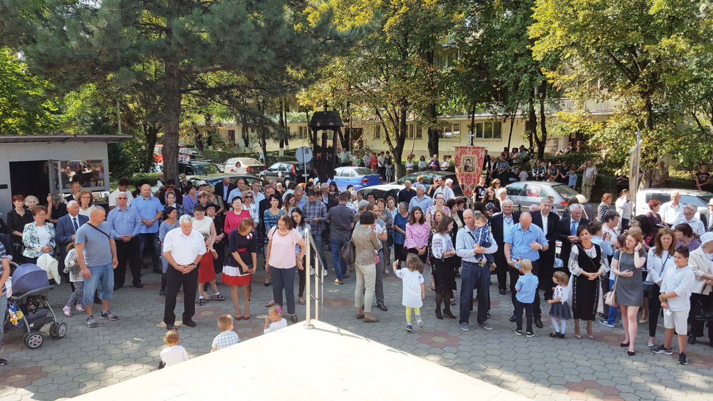 Sărbătoarea parohiei clujene „Naşterea Domnului” 32066