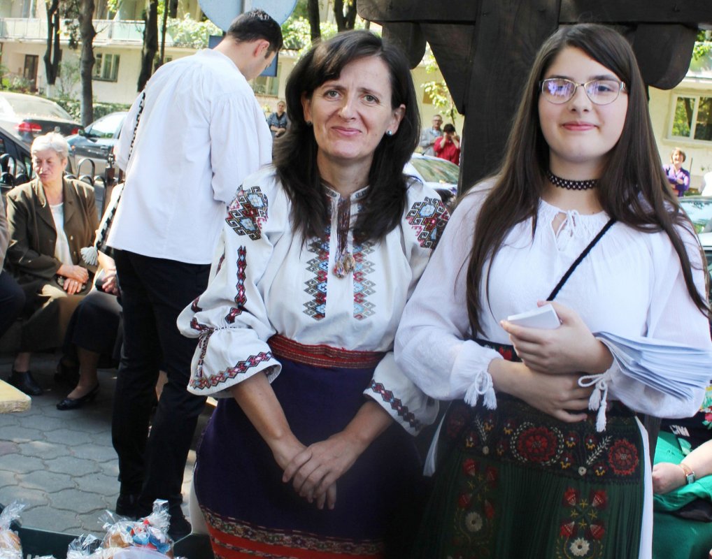 Sărbătoarea parohiei clujene „Naşterea Domnului” 32068