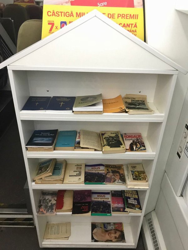 Cărţi pentru călători din partea Bibliotecii „Aman” 31870