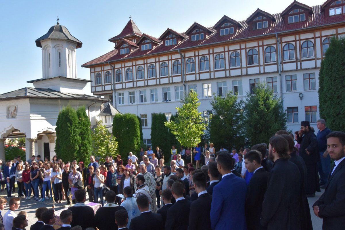 Poveţe părinteşti la început de an şcolar 31869