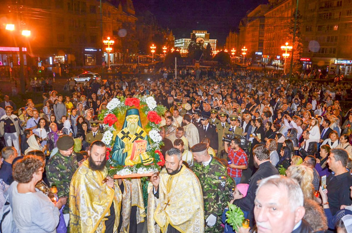 Procesiune cu moaștele Sfântului Ierarh Iosif cel Nou 31876