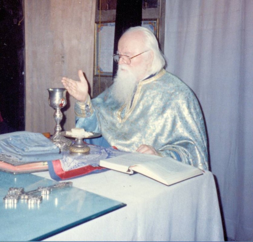  Părintele Sofian - înțeleptul din inima cetății 31851