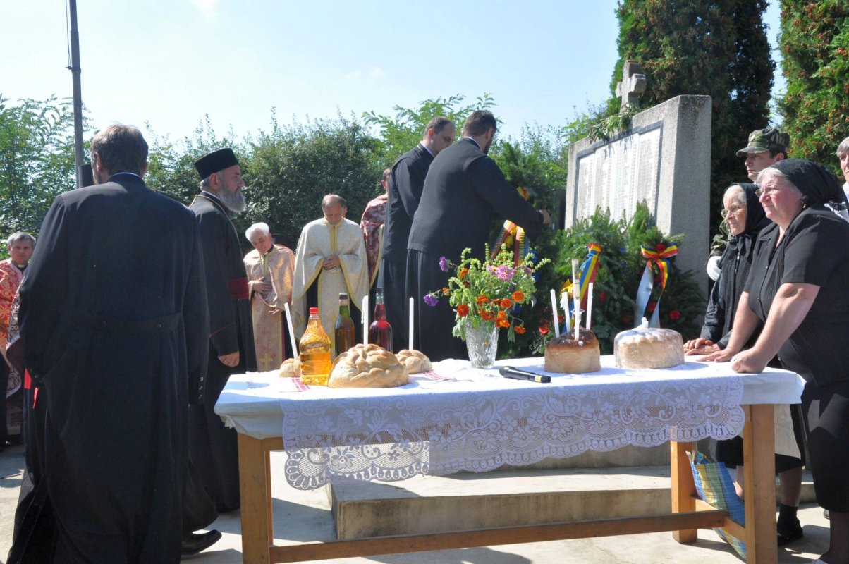  77 de ani de la masacrul suferit de românii din Ip 31942