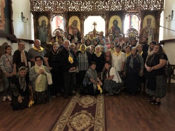 Credincioși din Cisnădie, județul Sibiu, pelerini în Banat și Moldova 31782
