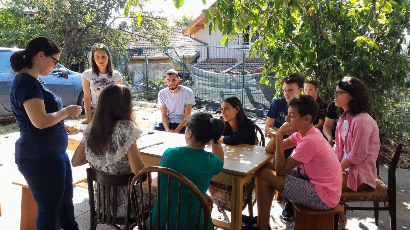 Misiunea Bisericii Brânduşa în mediul virtual 31614