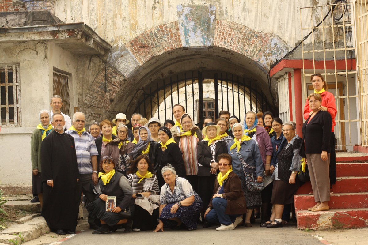 Pelerinaj al credincioșilor de la Parohia Balta Albă 31573