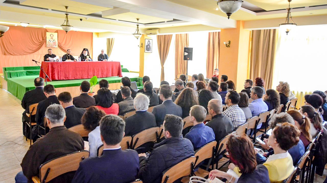 Concursuri pentru tineri organizate de Biserică 31475