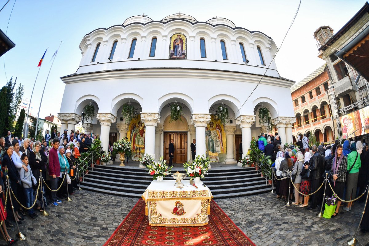 O nouă poartă a cerului a fost sfinţită în Bucureşti 31398